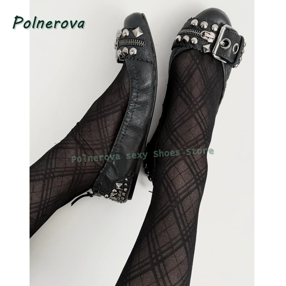 Women Fashion Trend 2026 - Buty Mary Jane z nitowaną klamrą,