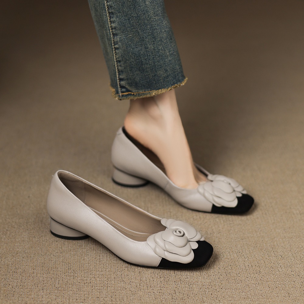 Modne buty na jesień z kwiatow – Women Fashion Store recenzja i cena