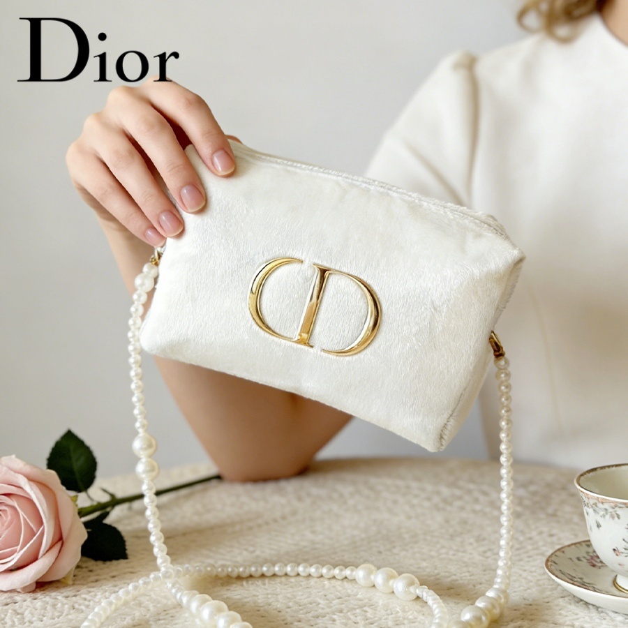 Kosmetyczka podróżna Dior z bi – Women Fashion Logo recenzja i cena