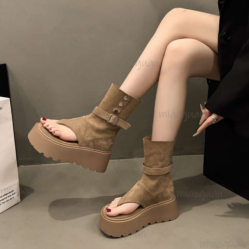 Botki damskie na platformie w  – Women'S Fashion Trends 2026 Spring Summer recenzja i cena